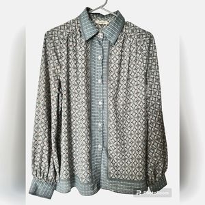 Max Studio Blue and White Button Down Shirt